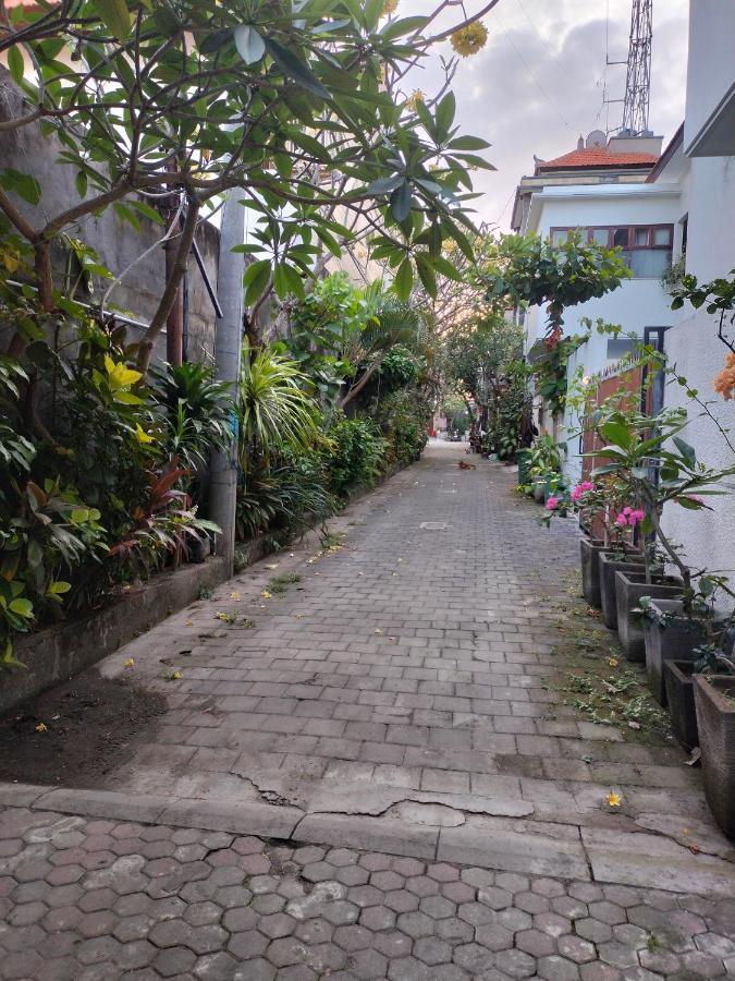 Pineapple Villa